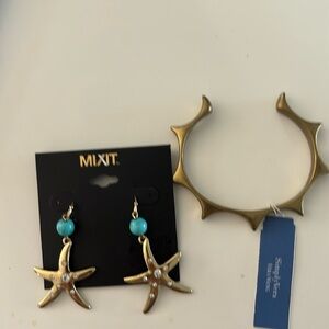 Vera wang cuff bracelet and starfish earrings NEW